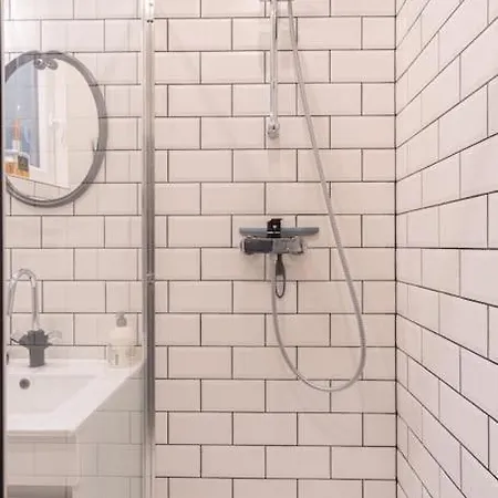 Voyages Voyages - Proche Gare * Le Havre