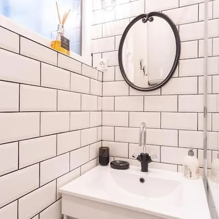 Voyages Voyages - Proche Gare Apartamento *